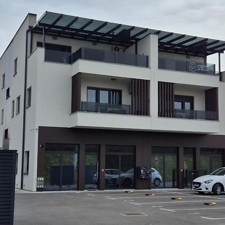 זאגרב Grgic Apartments - Lux Apt2 - Free Parking מראה חיצוני תמונה